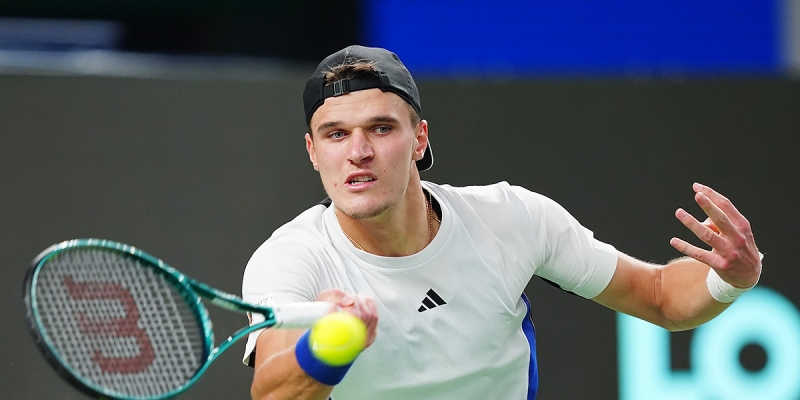 Меншик — Тьен. Прогноз и ставки на матч Next Gen ATP Finals (18 декабря 2024 года) 
