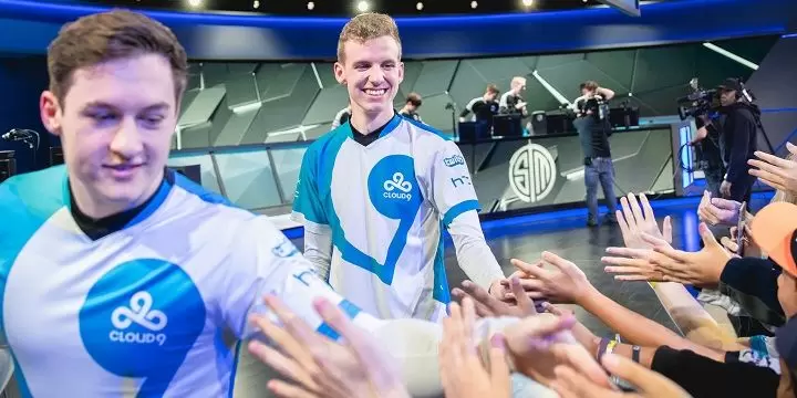 Liquid - Cloud9. Прогноз на League Of Legends (09.09.2018)