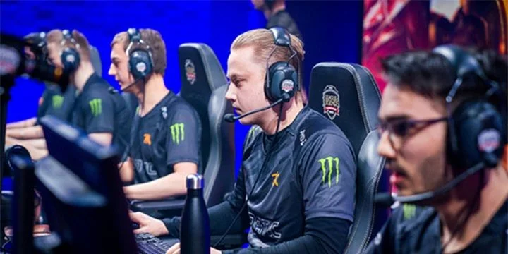 Vitality - Fnatic. Прогноз на матч League Of Legends (12.07.2019)